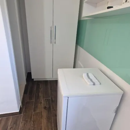 Apartment Ante 1 *