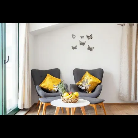 Apartment Ante 1 *
