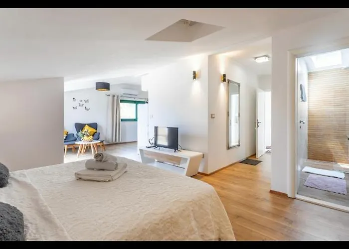 דירה Ante 1 חוואר